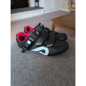 EUC Peloton cycling bike shoes with look delta cleats EU 40 US women's 9